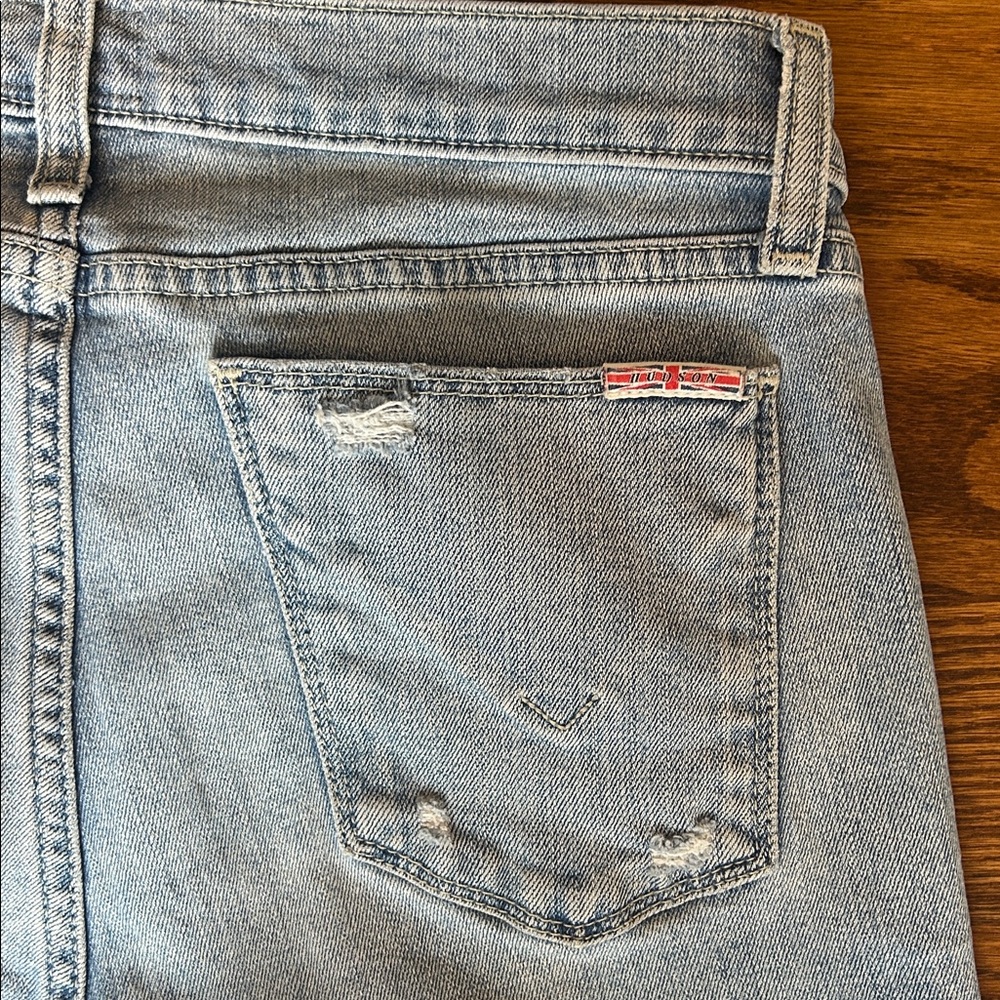 Hudson Krista Straight Cropped Blue Distressed Roll Cuff size 28 - Picture 10 of 10